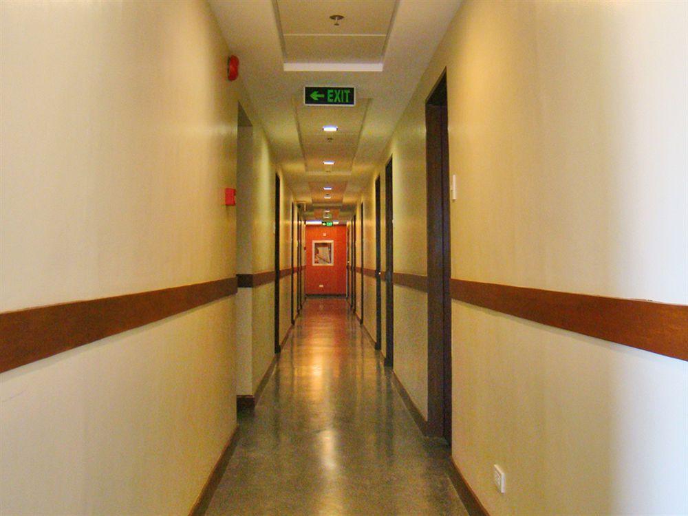 Express Inn Mactan Lapu-Lapu City Eksteriør bilde