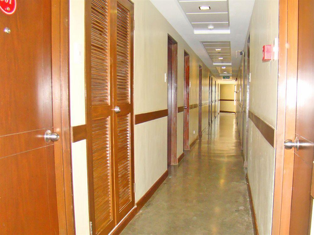 Express Inn Mactan Lapu-Lapu City Eksteriør bilde